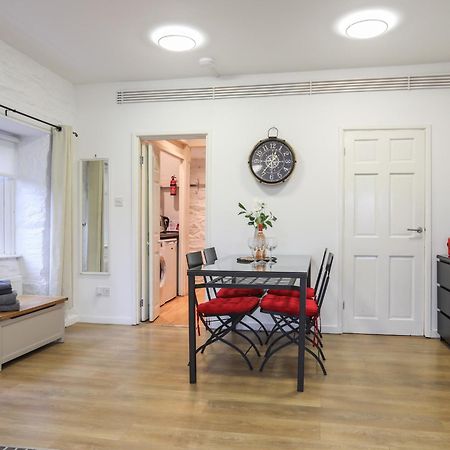 Cornhill Courtyard Apartment Porthmadog Bagian luar foto